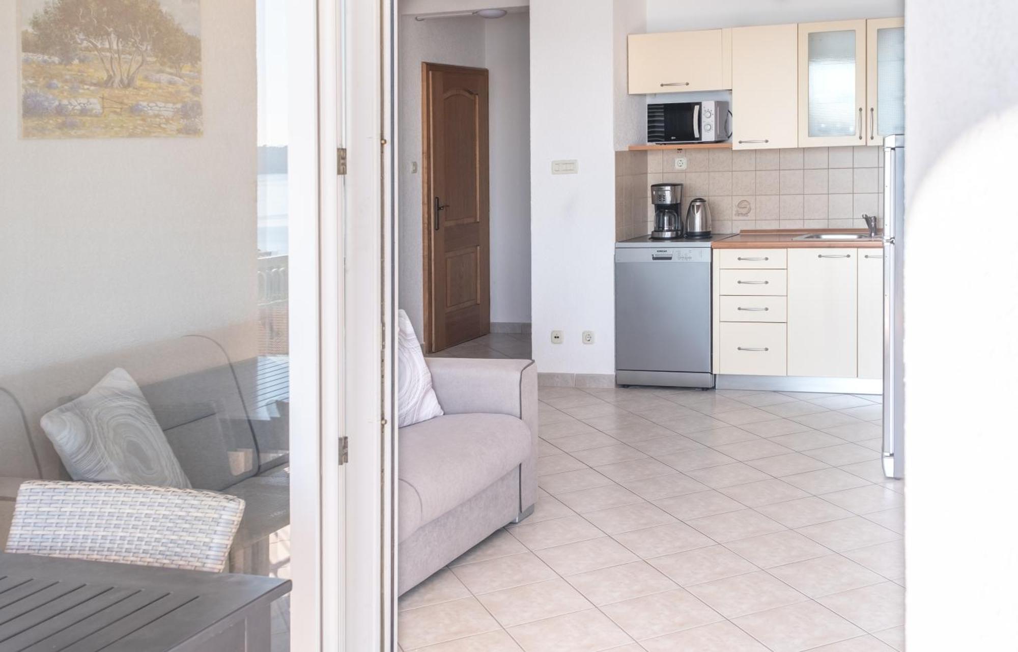 Apartments More Трогир Стая снимка